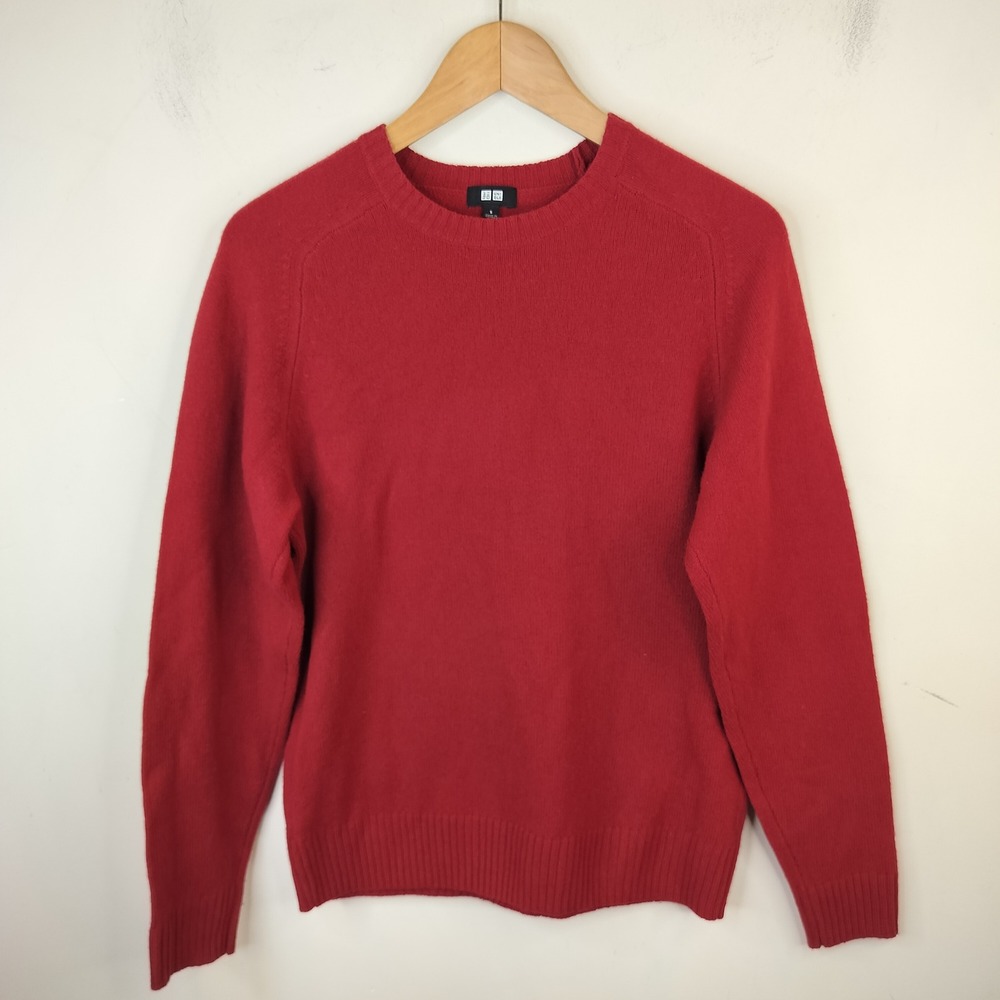 Uniqlo Wool Crew Neck Sweater Mens Small Preppy Minimalist Red Pullover